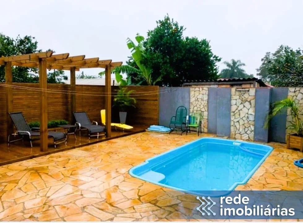 Casa com piscina