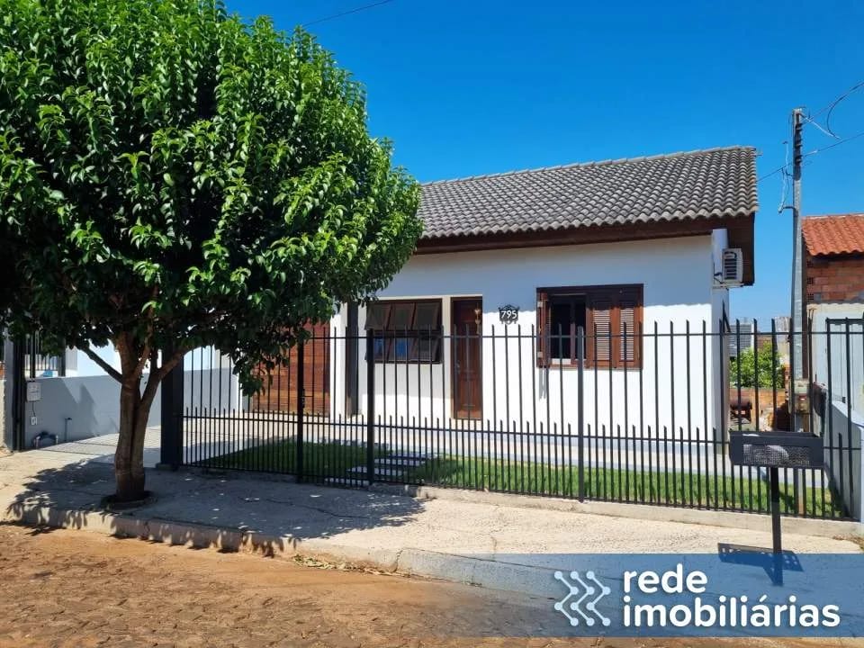 Linda casa com mobília