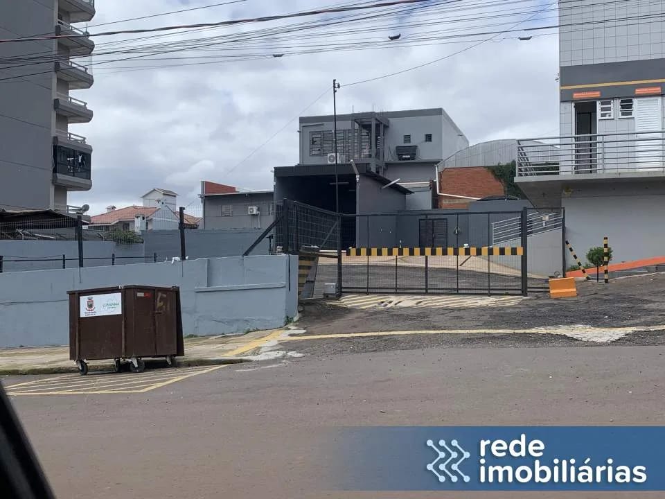PAVILHÃO COMERCIAL - CENTRO - ATRÁS DO POSTO SANTA LÚCIA