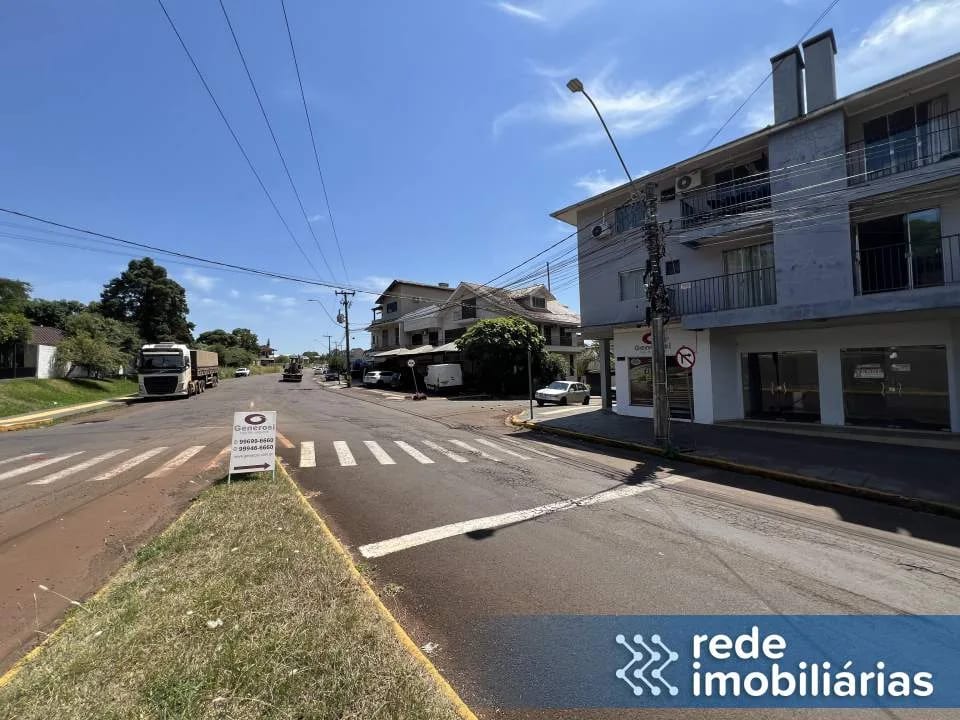 Sala comercial em frente ao Parque