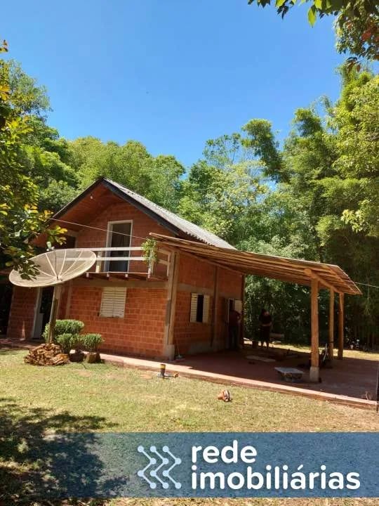CHALÉ A VENDA EM PORTO MAUA