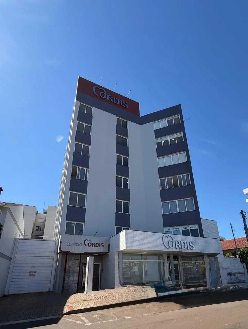 Sala comercial para locação - Edifício Córdis