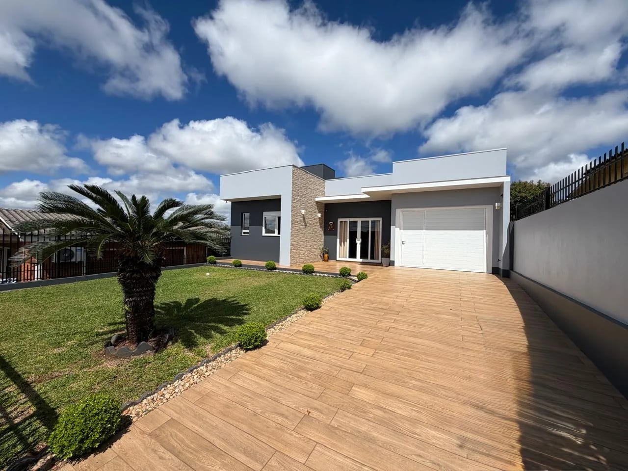 Casa à venda - Sulina