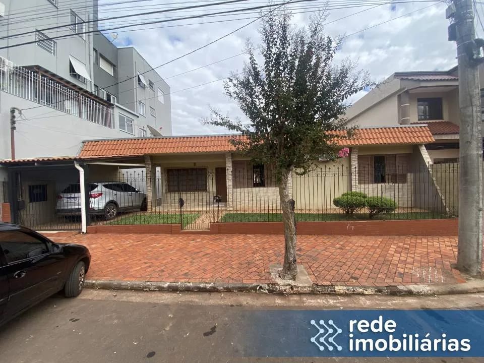 Casa a venda no Centro