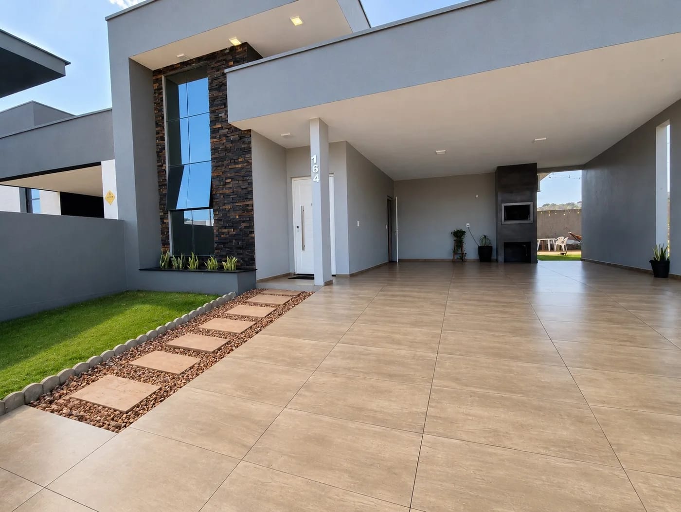 Casa no Loteamento Mediterrâneo
