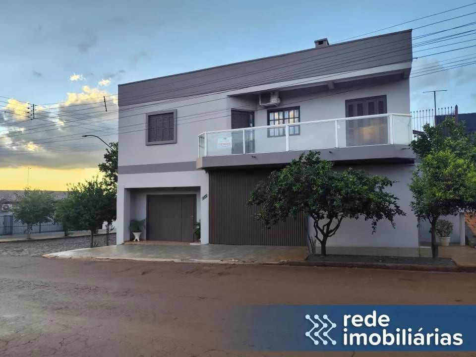 Casa Cidade de Giruá - possibilidade de moradia aliada a atividade comercial