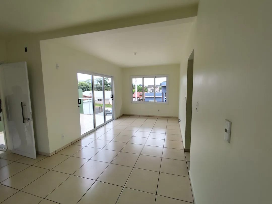 Casa na Oliveira disponível para locação na Oliveira
