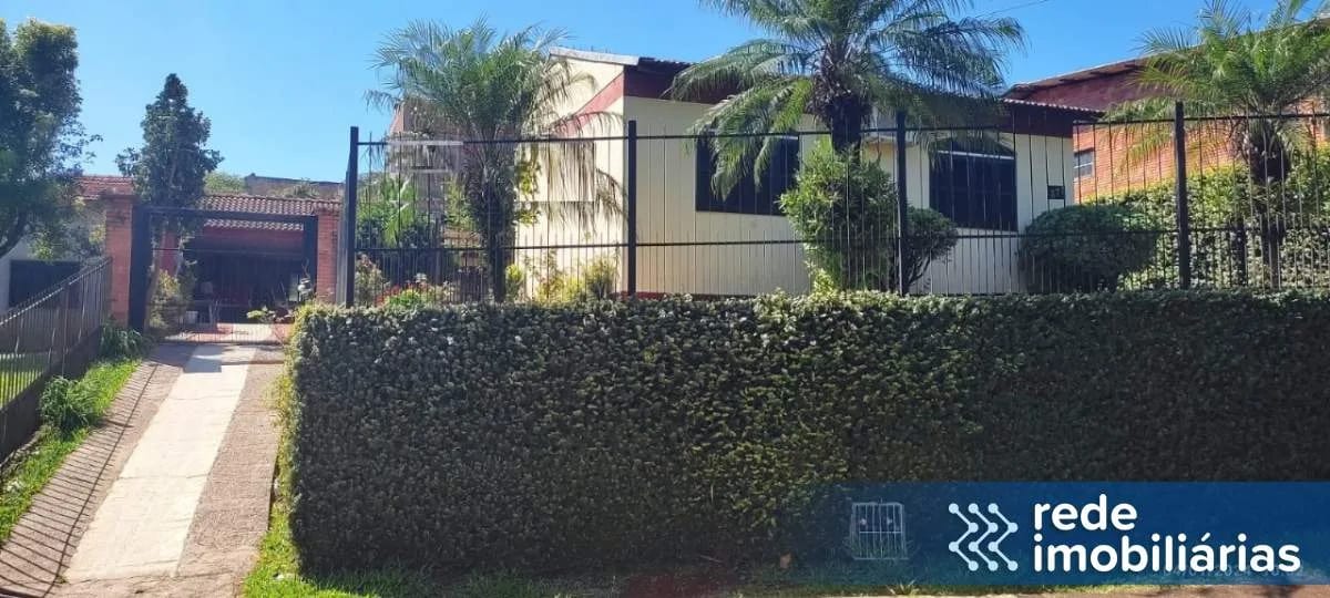 CASA NO BAIRRO PLANALTO
