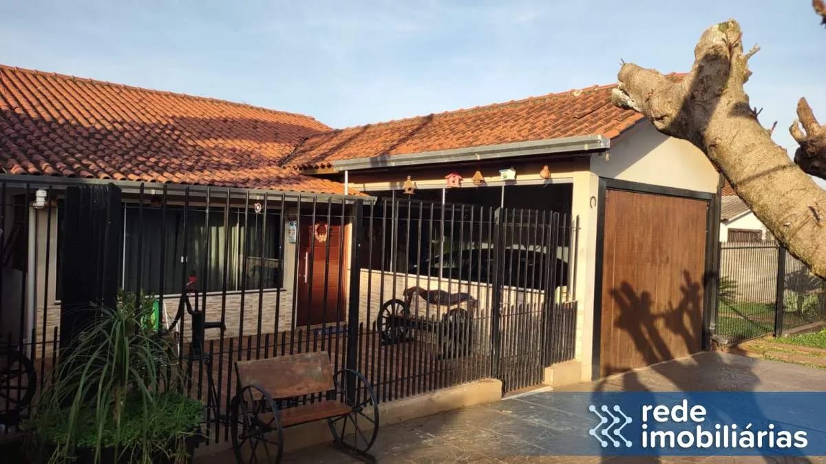 CASA NO BAIRRO CRUZEIRO