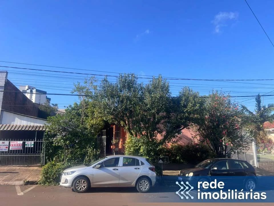 Amplo terreno no Centro