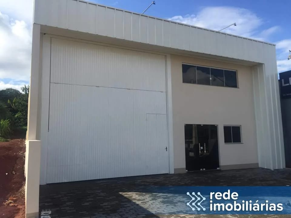 PAVILHÃO COMERCIAL