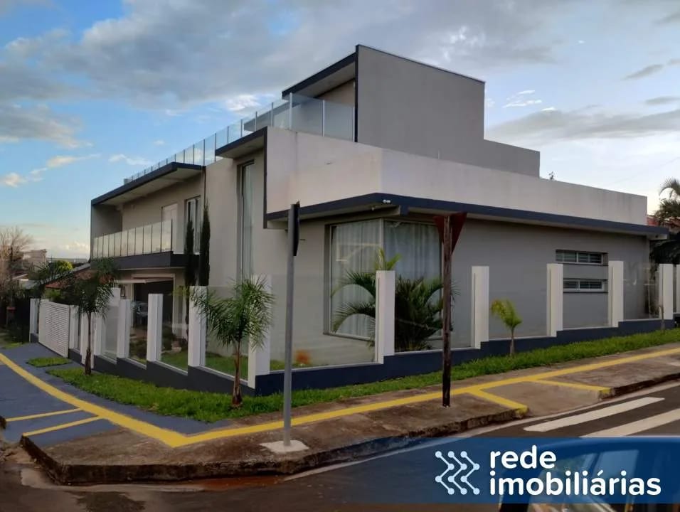 CASA A VENDA NA SÃO FRANCISCO
