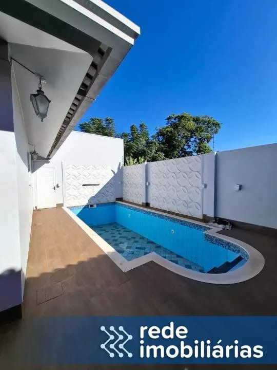 Casa de alto padrão na Vila Flores